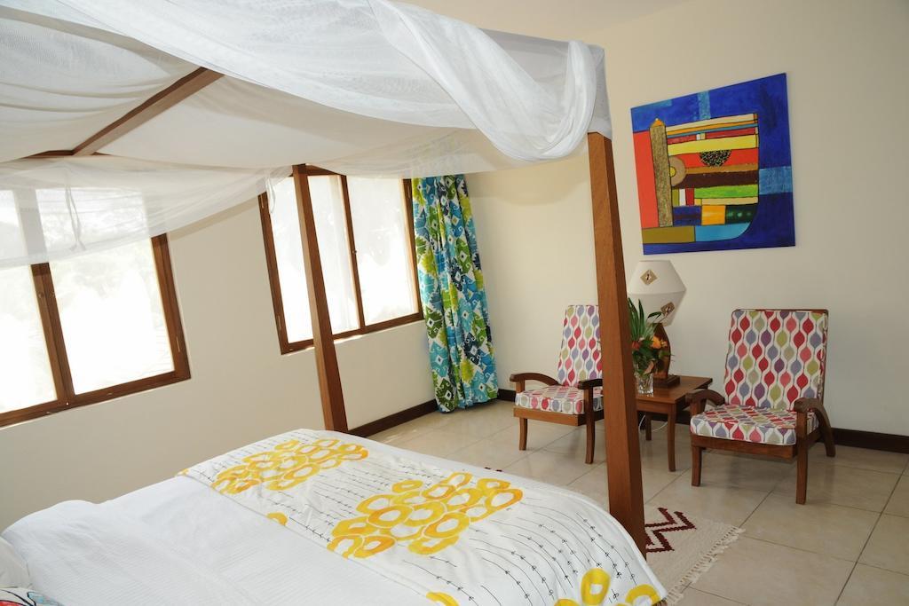 Lotfa Resort Diani ディアニ・ビーチ エクステリア 写真