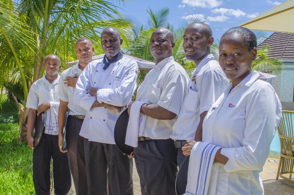 Lotfa Resort Diani ディアニ・ビーチ エクステリア 写真